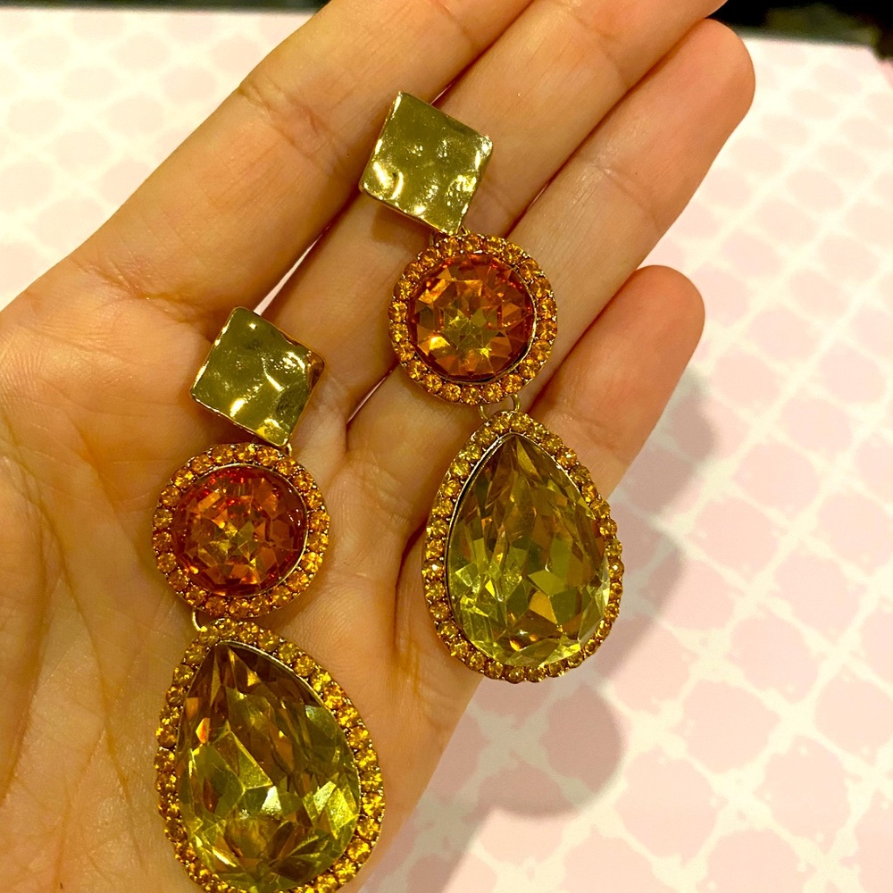 Women earrings.UNUSED!!!